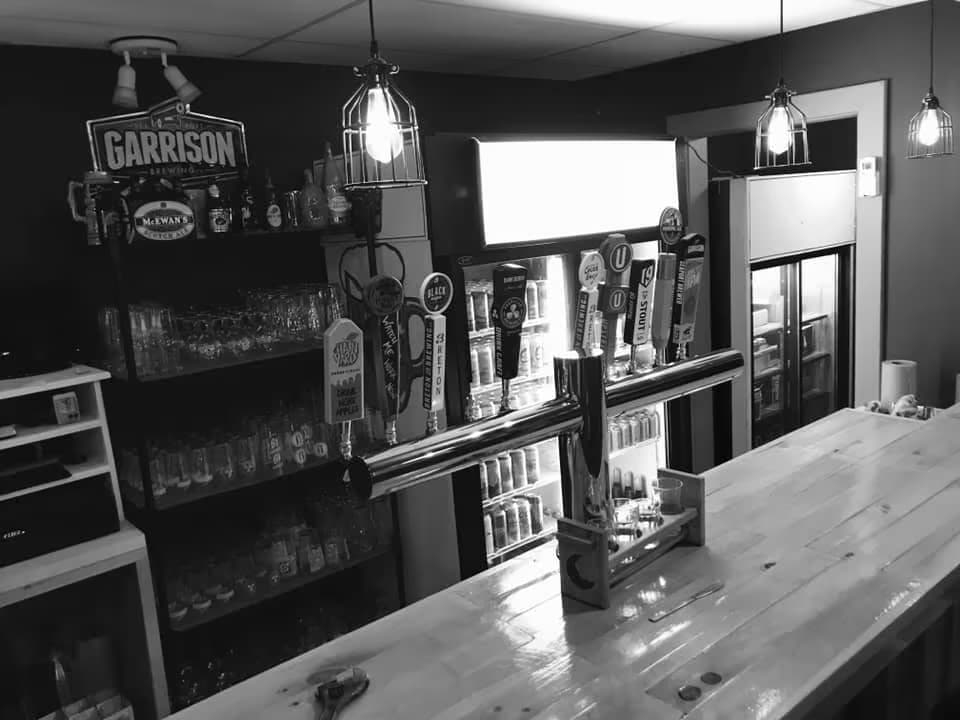 Bitten Moon Pub