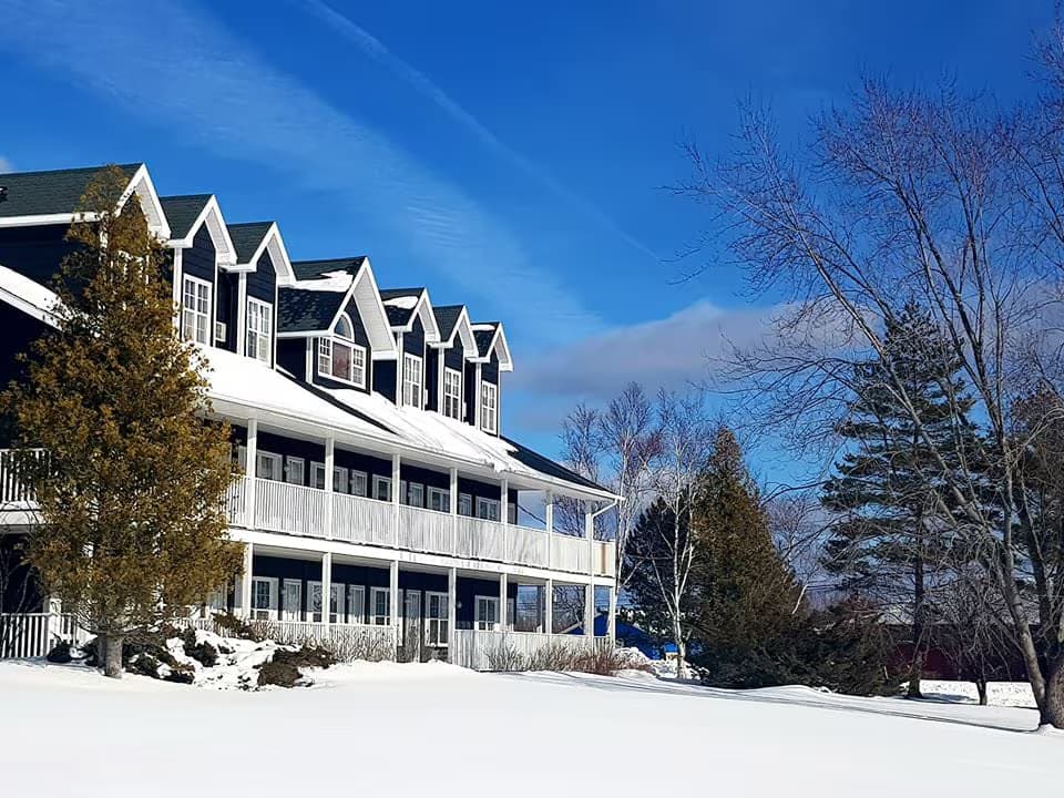 Dining All-Inclusive at the Inverary Resort