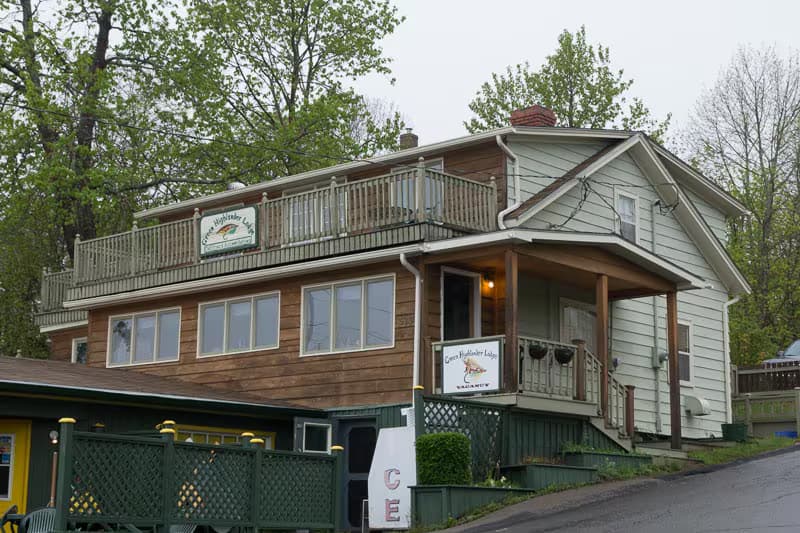 Green Highlander Lodge