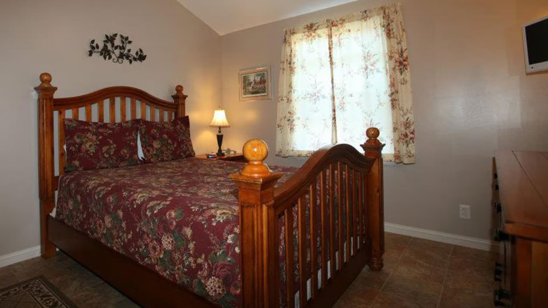 Highland Breeze Accommodations
