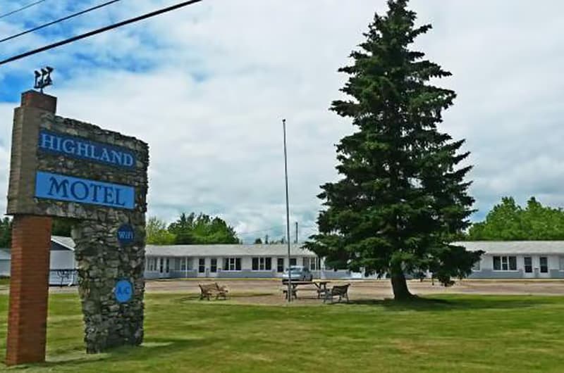 Highland Motel