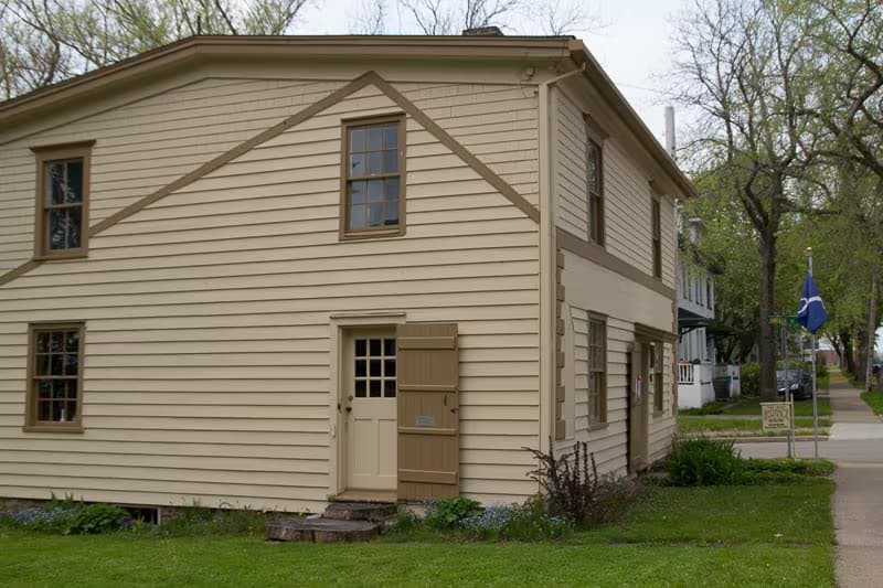Jost Heritage House (c 1787)