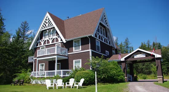 MacNeil House