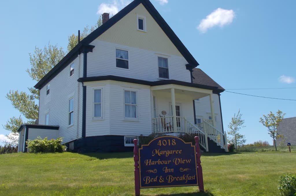 Margaree Harbour View Inn B&B